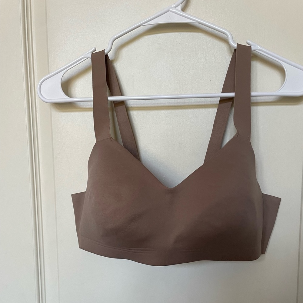 Lululemon Hold True Bra